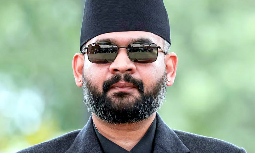 রাজনীতিবিদ-কর্মকর্তাদের সম্পদ খতিয়ে দেখবে নেপালের নতুন সরকার