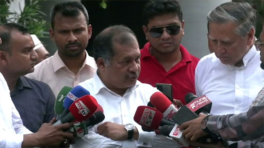 গণমাধ্যমে হস্তক্ষেপ না থাকায় প্রধানমন্ত্রীকে সম্পাদক পরিষদের অভিনন্দন