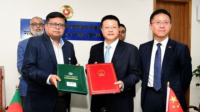 পটুয়াখালীতে নবম বাংলাদেশ-চীন মৈত্রী সেতু নির্মাণে চুক্তি স্বাক্ষর