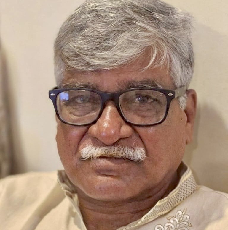 আন্তর্জাতিক ফ্যাসিবাদ বিরোধী ফোরামে যোগ দিতে মস্কো গেলেন সিপিবি সভাপতি চন্দন